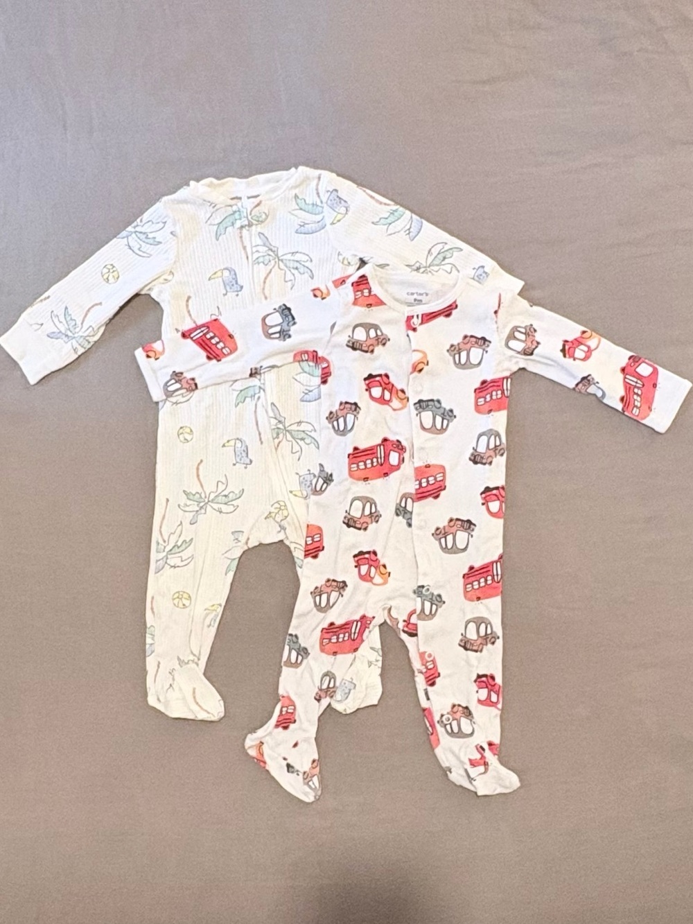 🧸💙 Bundle of 2 Carter’s Baby Boy Footed Pajamas | 9M Sleepers